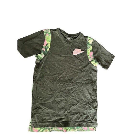 Nike Unisex  Tee Shirt Pink & Green Flowers w/Pink Sewn on Swoosh Very Rare YM - Picture 1 of 3